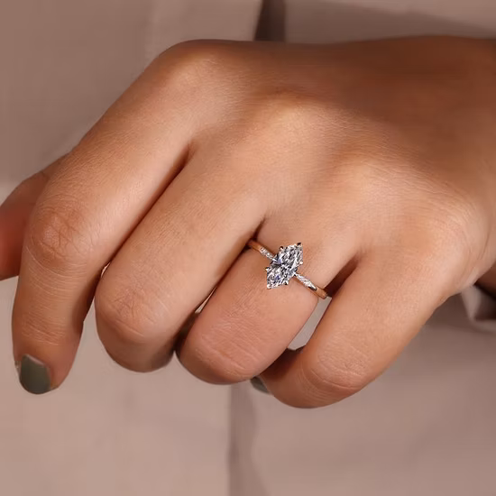 Anello di fidanzamento con Moissanite per gioielli in argento sterling 925 con prezzo all'ingrosso per le donne